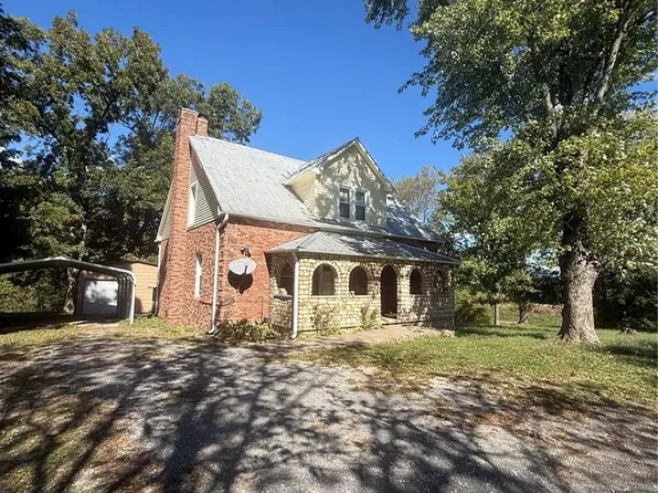 182 County Road 376, Whitewater, MO 63785