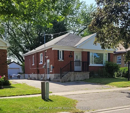 202 Cadillac Ave S Photo 1