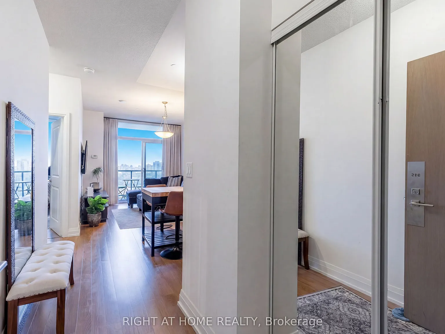 1 bed, $2,550 — Photo 2