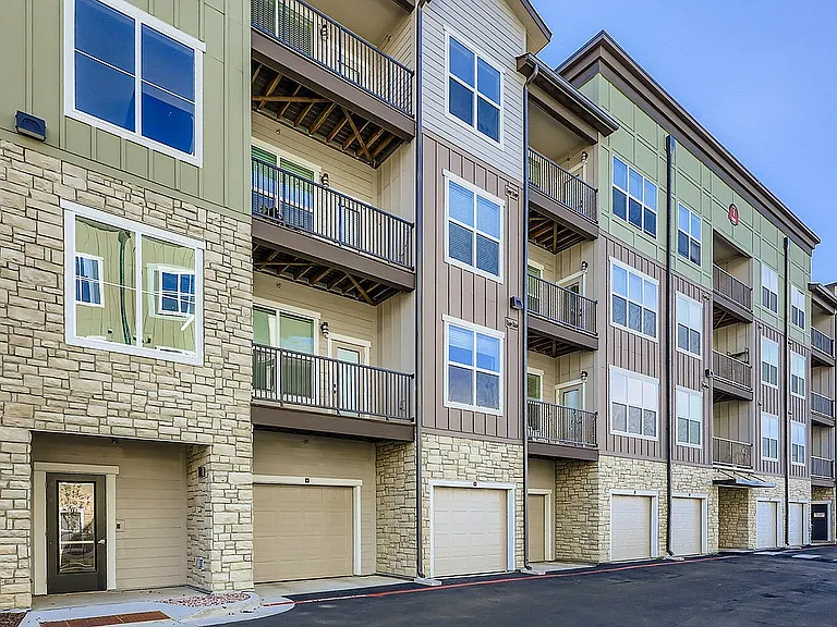Stone Mesa Exterior