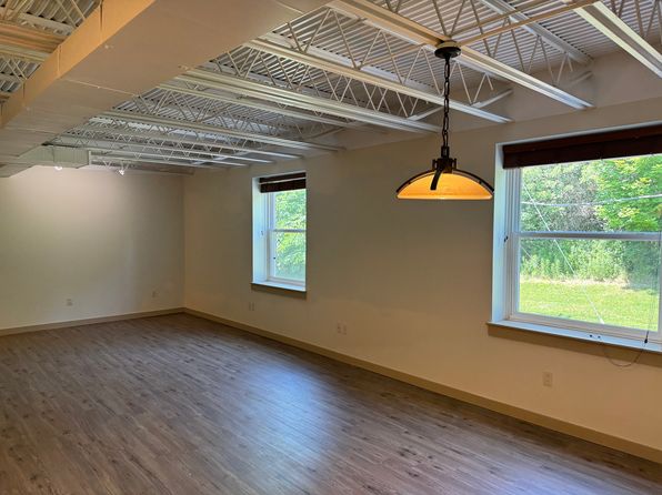 4001 E Genesee St APT 103