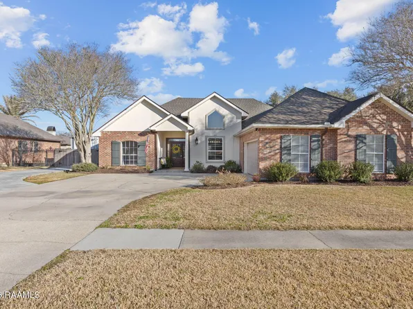 203 Mill Pond Dr, Youngsville, LA 70592