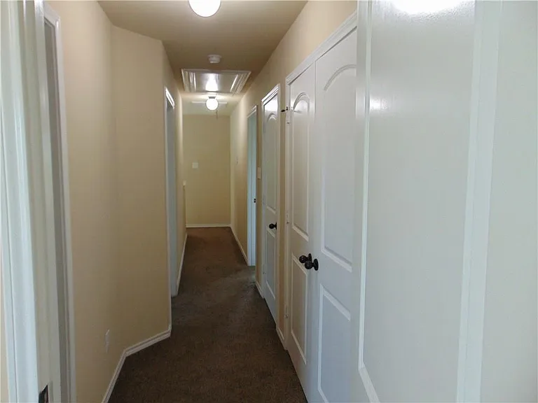 185 Creekside Villa Dr — Photo 11