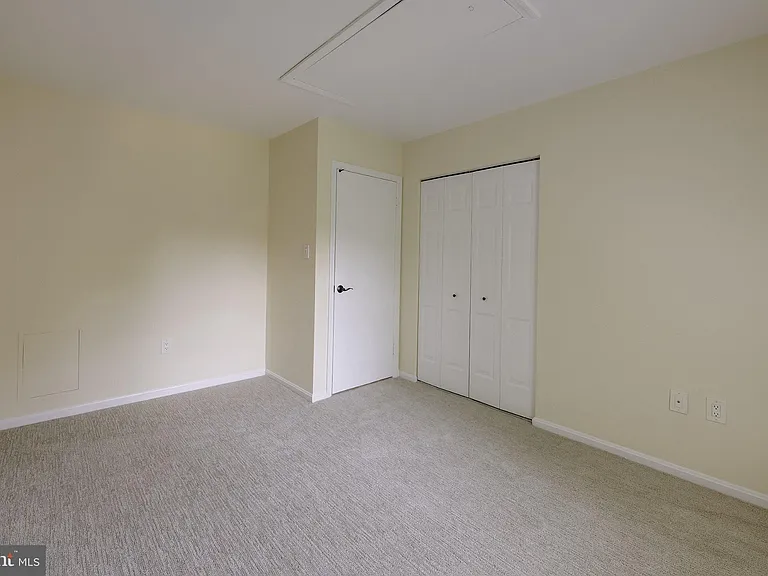 7518 Westlake Ter #32 — Photo 38