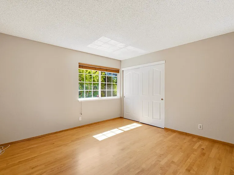 7175 Cahen Dr — Photo 25
