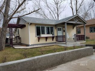 1118 Knight St, Miles City, MT 59301