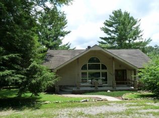 3669 N Lantana Rd, Crossville, TN 38572