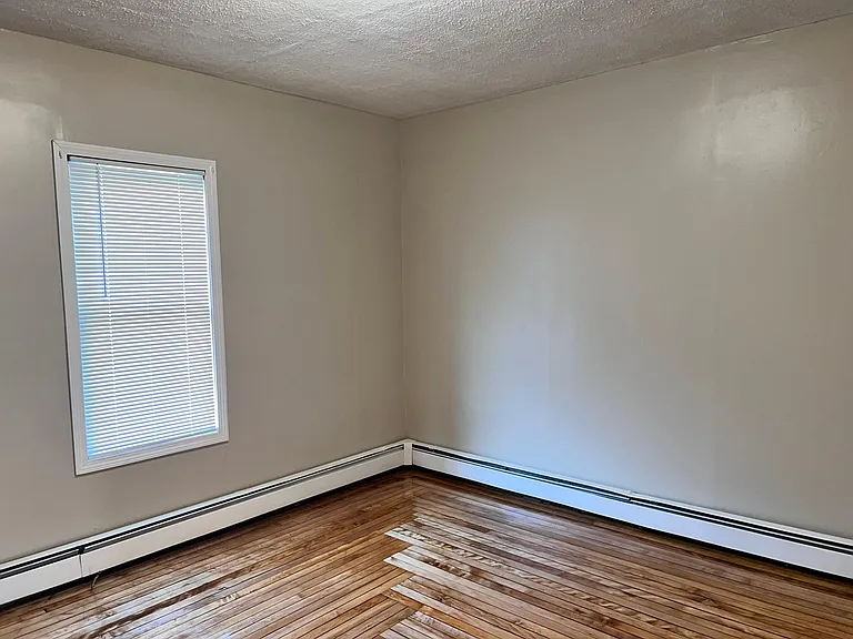 7 Robinson St — Photo 13