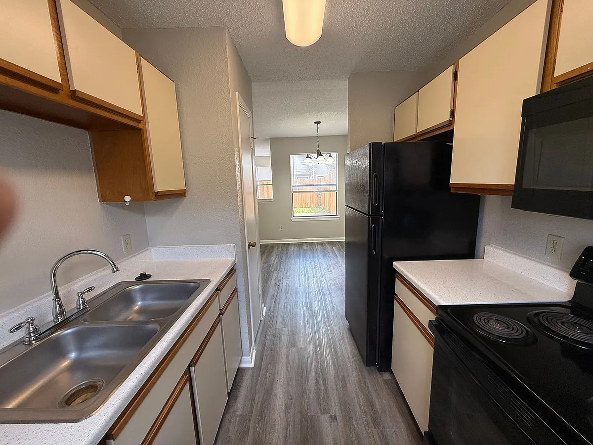 Building Photo - 12314 Abney Dr