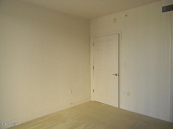 5th image of 817 Mystic Dr APT 201