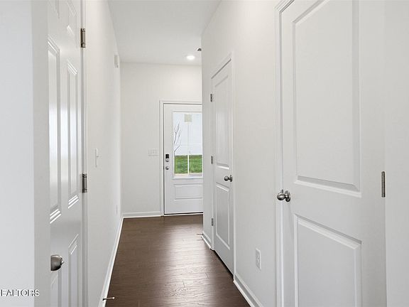 4th image of 1359 Three Horses Ln