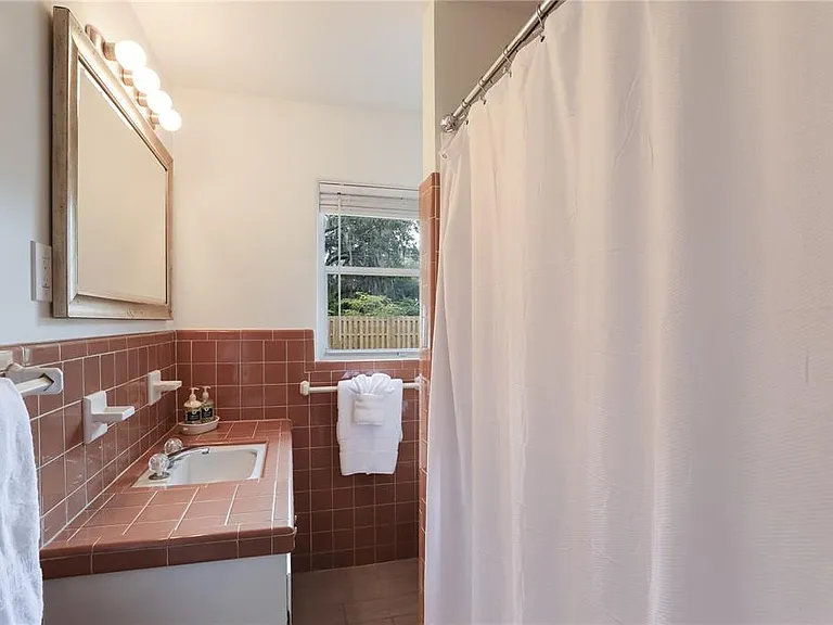 2266 Clematis St — Photo 15