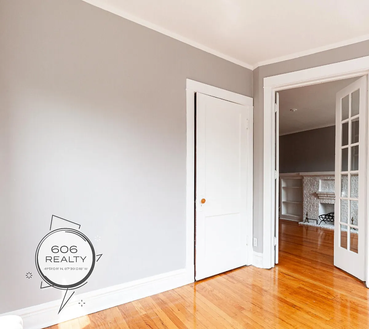 Building Photo - 1644 W Summerdale Ave #3N