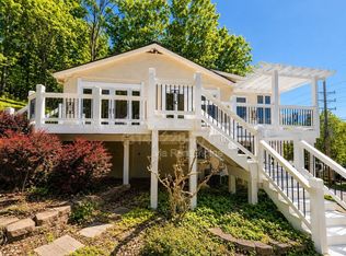 1 Wynstay Ave, Valley Park, MO 63088