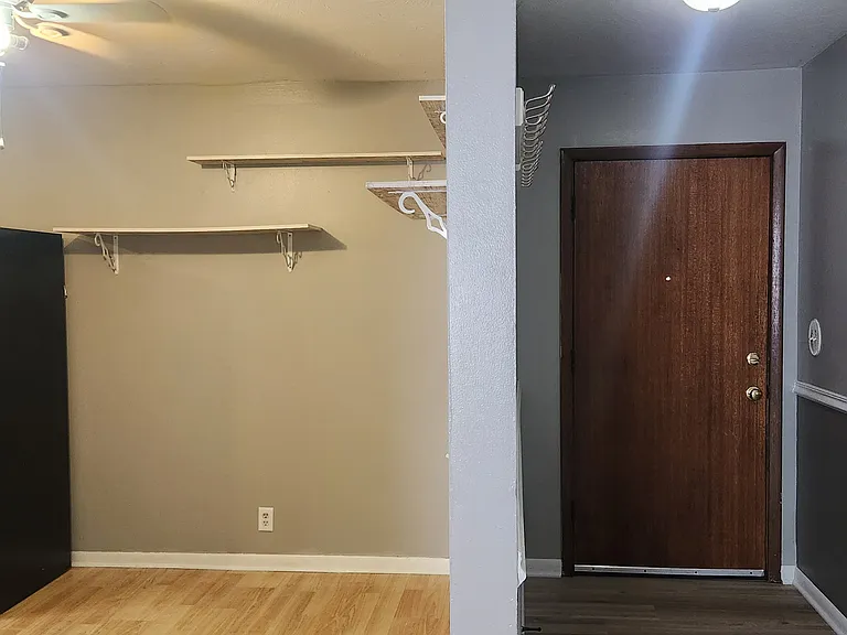 1440 Meadow Dale Dr — Photo 8