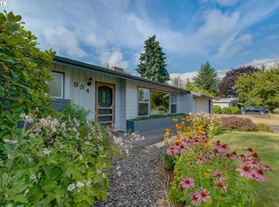 934 NE Arrington Rd, Hillsboro, OR 97124