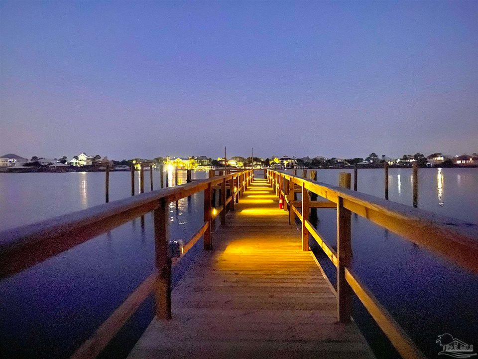 Molokai VIllas Condo Apartments Pensacola, FL Zillow