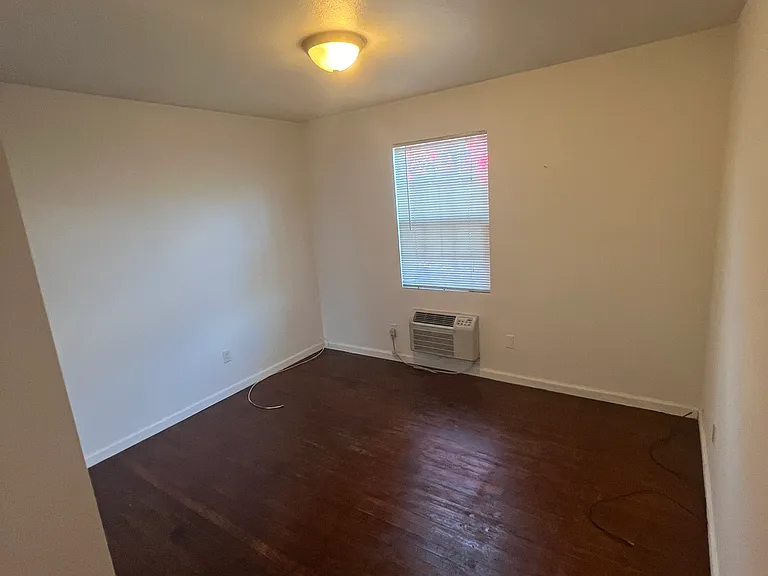 16004 Cadwell St #1 — Photo 2