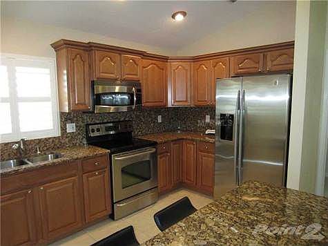 3rd image of 17703 Esprit Dr