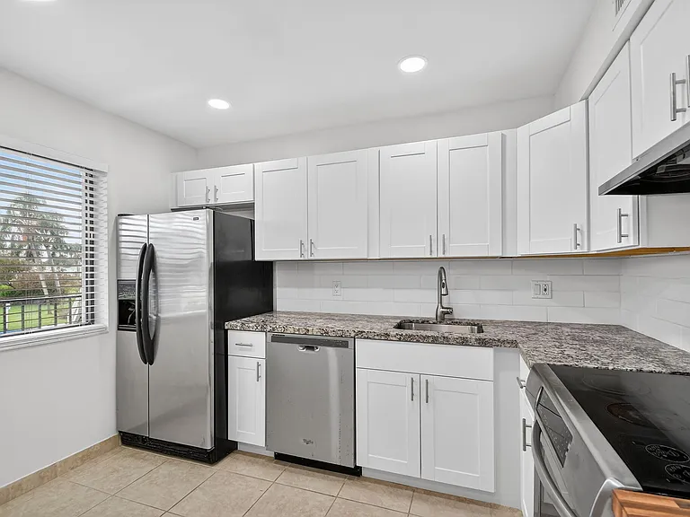 4080 Tivoli Ct #206 — Photo 5
