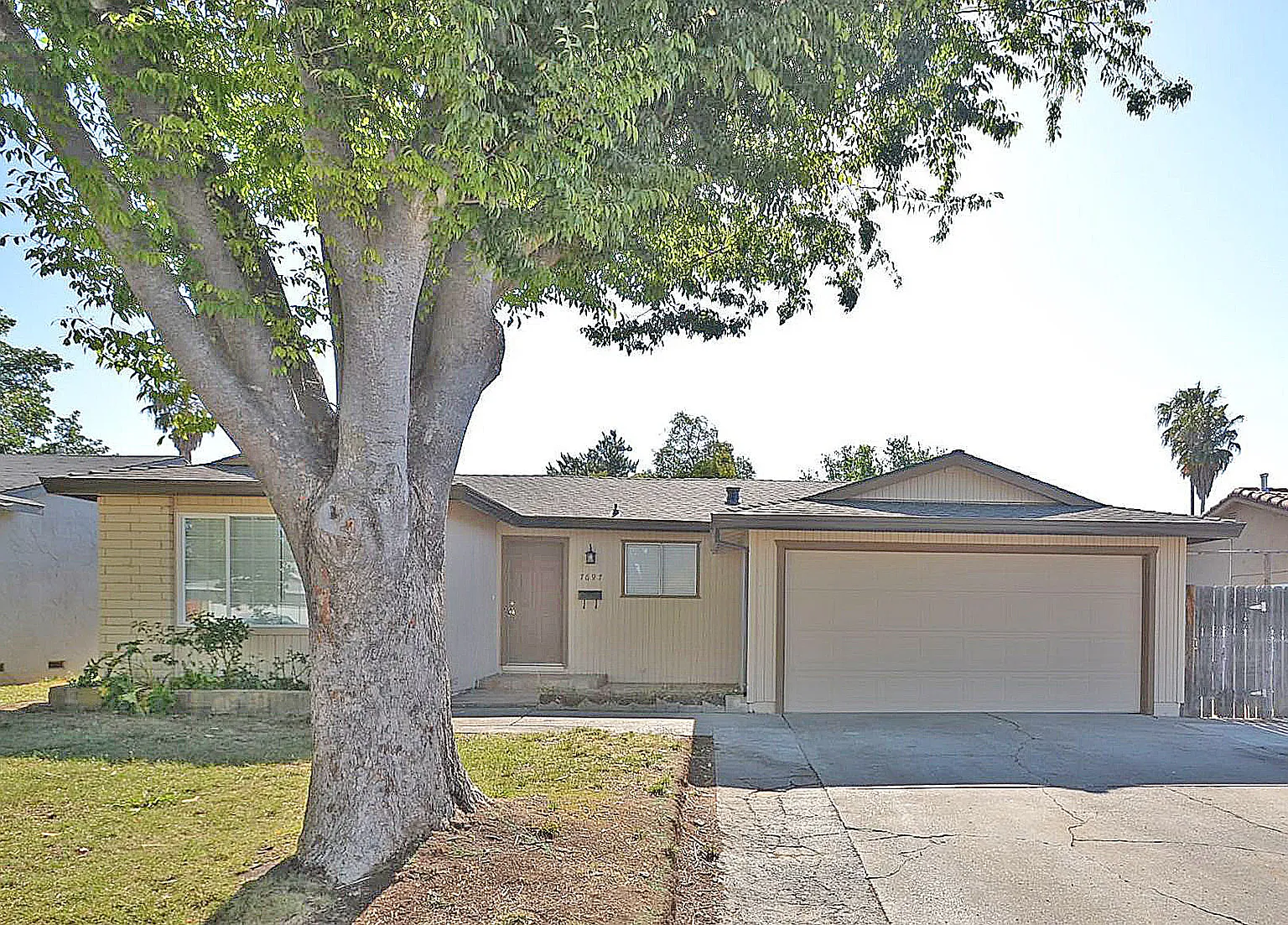 7697 Rotherton Way photo 1