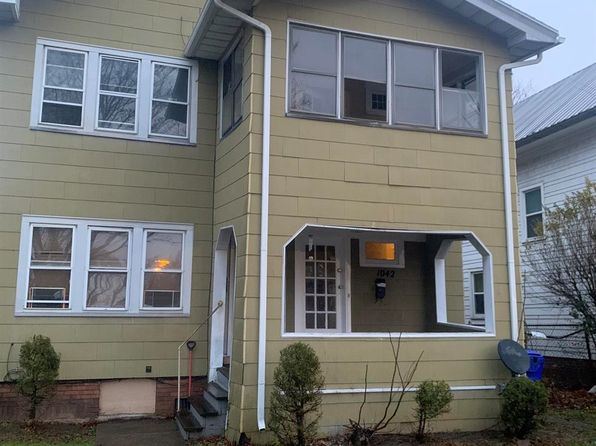1040 Bay St #1042