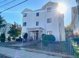 71 Chestnut St, Everett, MA 02149