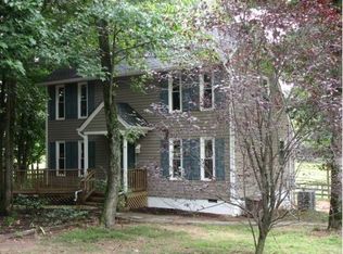 4020 Foxrun Rd, Powhatan, VA 23139