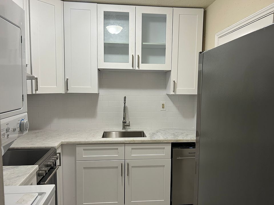 Brand new appliances. Be the very first to use them!