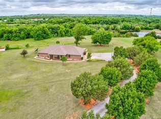 800 Oak Lawn Downs, Noble, OK 73068
