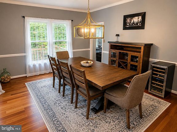 5th image of 46447 Saffron Ct