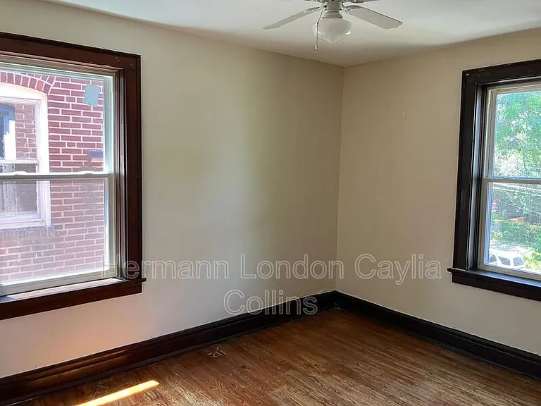 4427 S Grand Blvd #2F — Photo 8