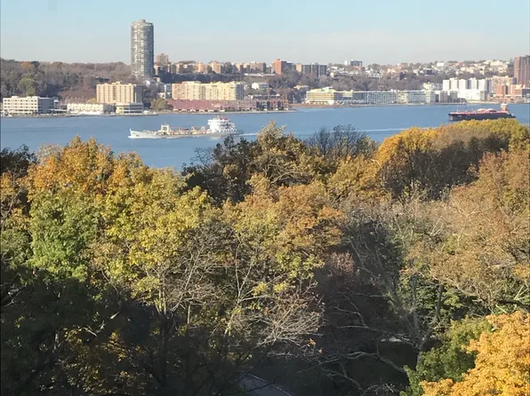 330 West 72nd Street image 3 of 13