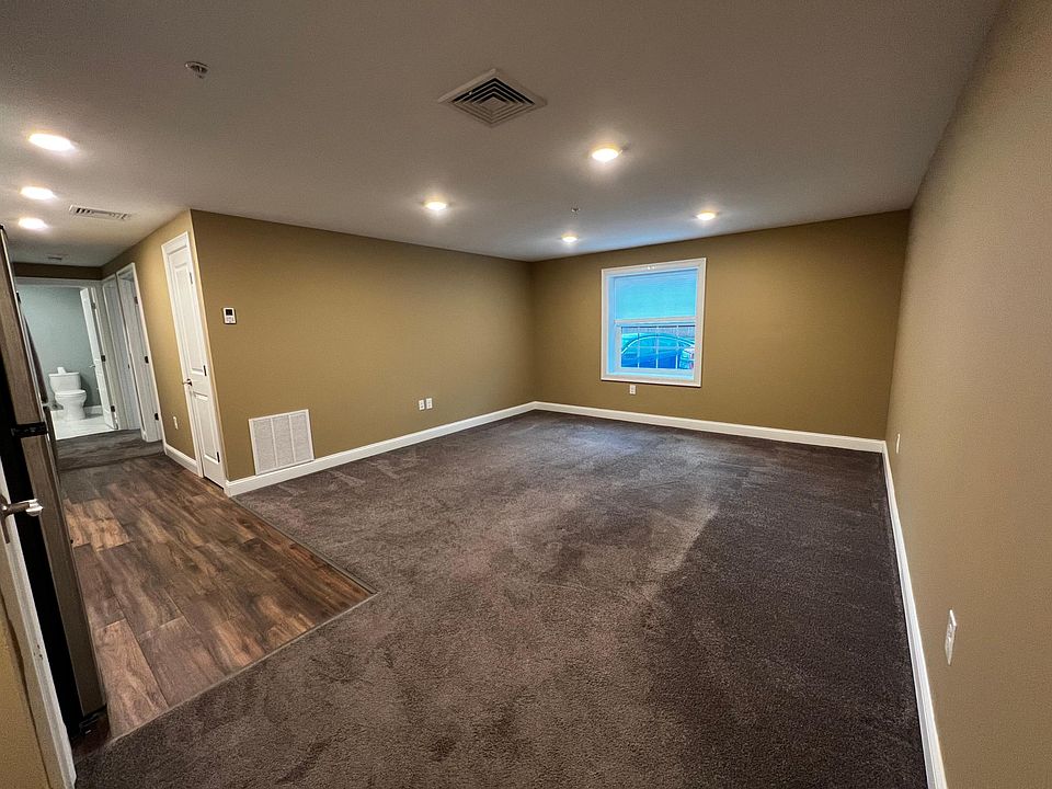 1st image of 120 Wayland Ave Ste 4B