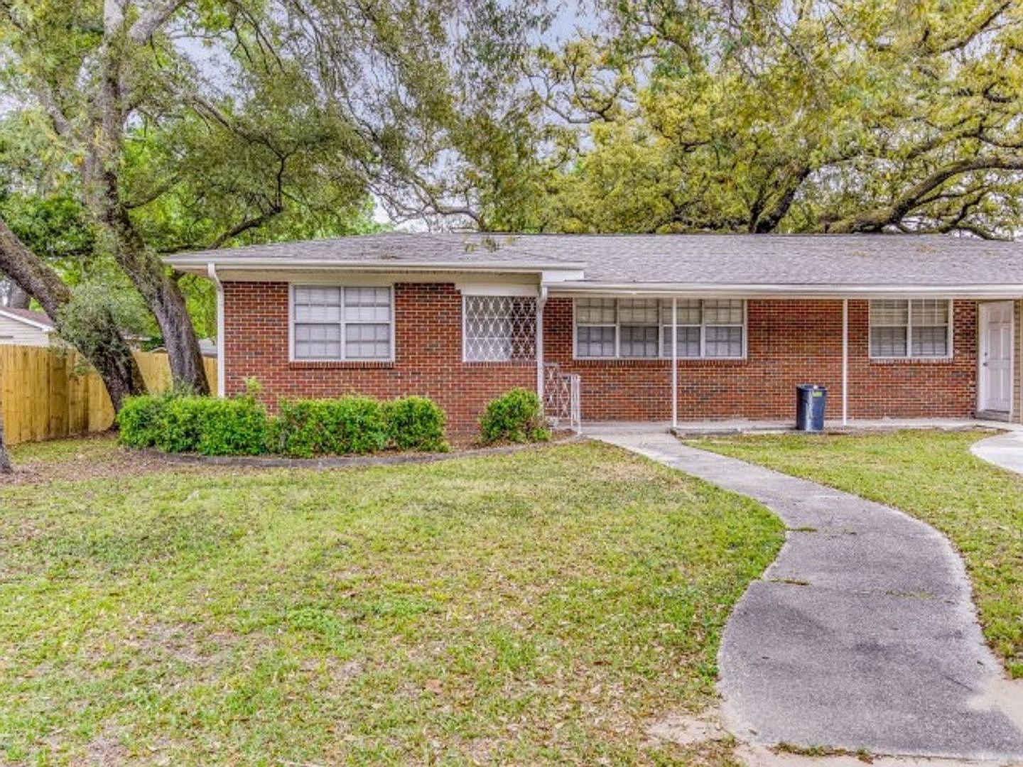 6400 W Fairfield Dr B, Pensacola, FL 32506 Zillow