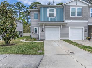 2559 Sandy Dune Dr, Jacksonville, FL 32233