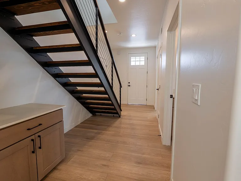 1300 N Rook Ave #15 — Photo 8