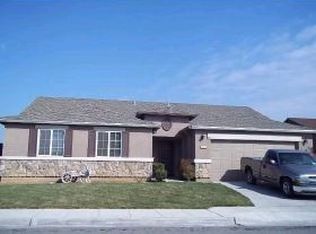 5716 W Garland Ave, Fresno, CA 93722