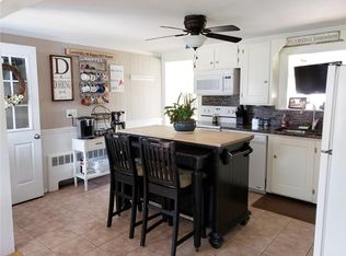 29 Pollett St, Cumberland, RI 02864