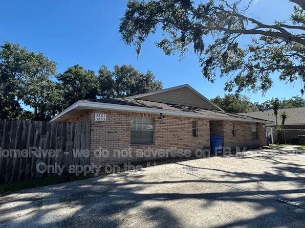 3201 Bloomingdale Villas Ct, Brandon, FL 33511