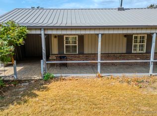 8647 Hilltop Rd, Beggs, OK 74421