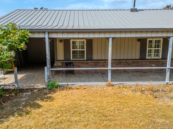8647 Hilltop Rd, Beggs, OK 74421