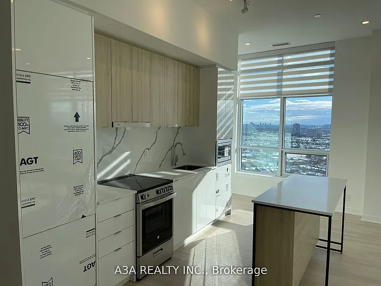 50 Upper Mall Way #Penthouse 02 — Photo 19