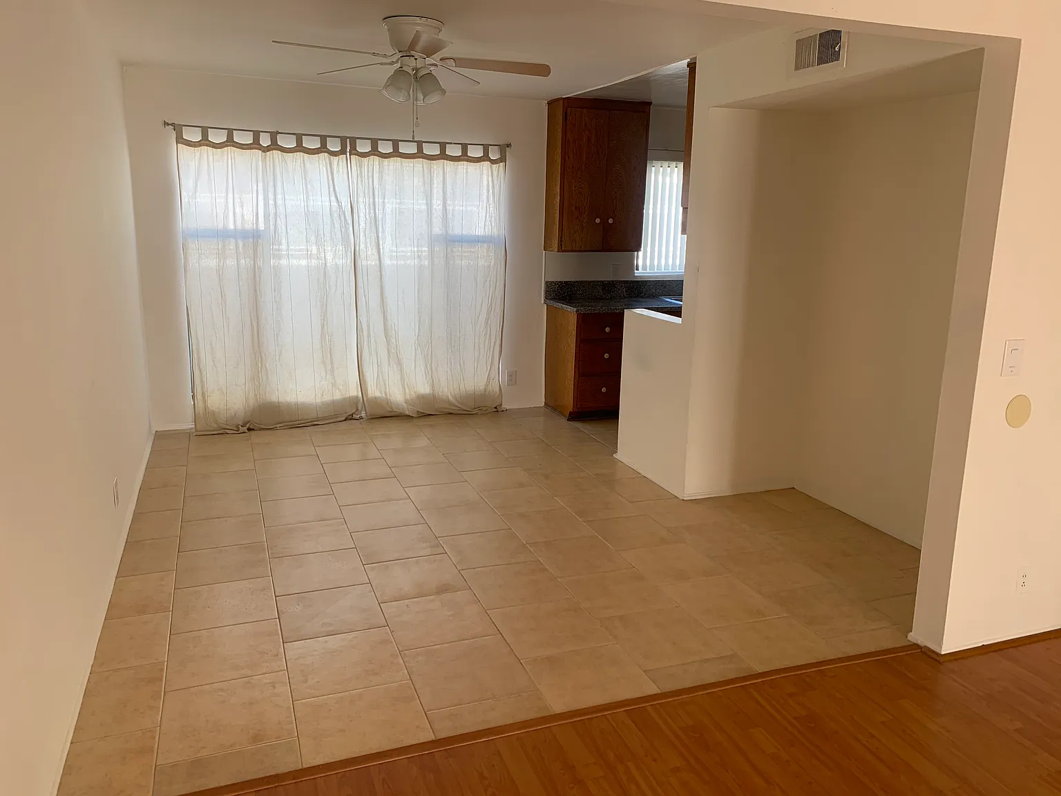 2 bed, 1.5 bath, 1000 sqft, $2,690 — Photo 4