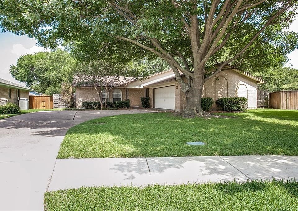 Great home on nearly 1/3 acre interior cul-de-sac lot.