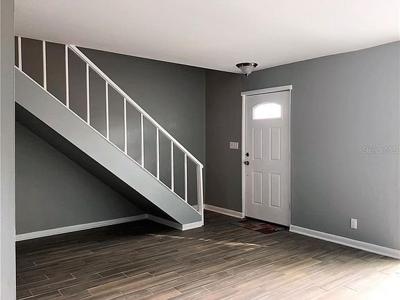 4th image of 8007 Gardenia Dr