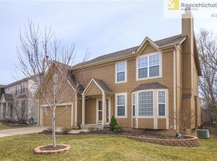 21711 W 47th Ter, Shawnee, KS 66226