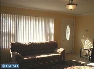 190 Axtell Ave, Vineland, NJ 08360