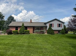 409 E Rosebud Rd, Myerstown, PA 17067