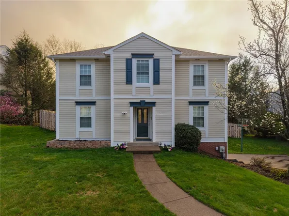 102 Bayberry Ln, Cranberry Township, PA 16066